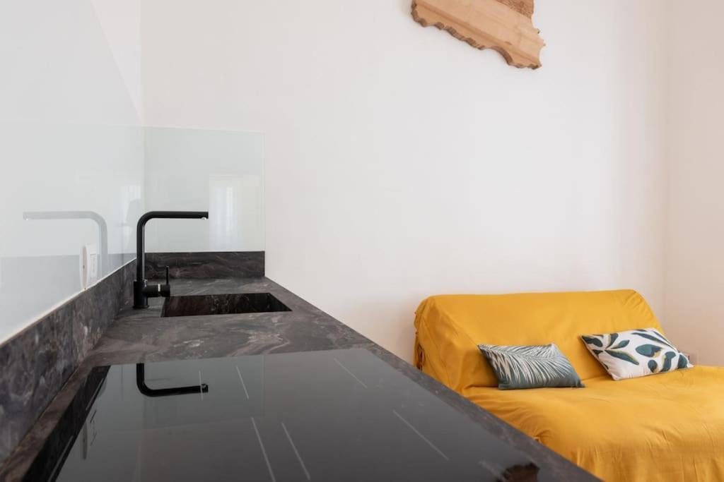 Collegiata Apartment - Catania Downtown Exterior photo
