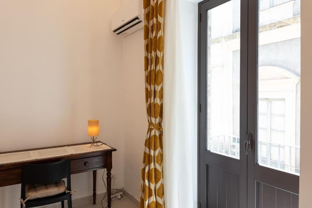 Collegiata Apartment - Catania Downtown Exterior photo